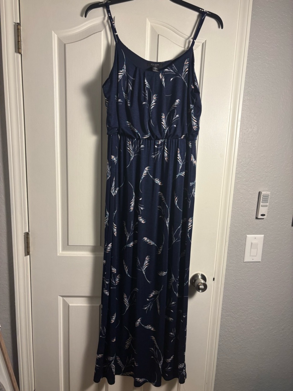 Navy Feather Print Maxi Dress — Sleeveless Summer Dress